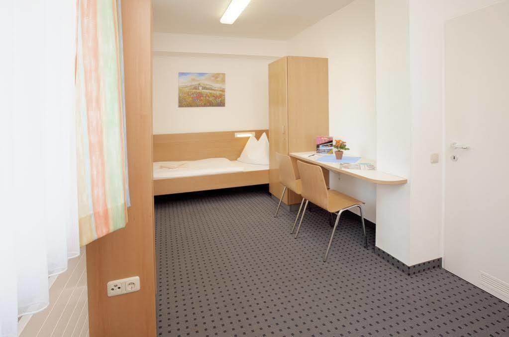 Jugendgaestehaus Linz Extérieur photo